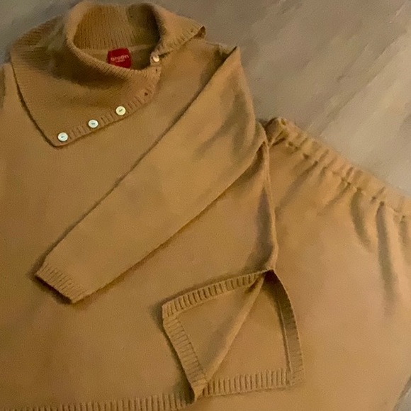 Sigrid Olsen Other - OLSEN Size 12 knit Sweater and Skirt Set in Camel Colour.  Merino Wool/Acrylic